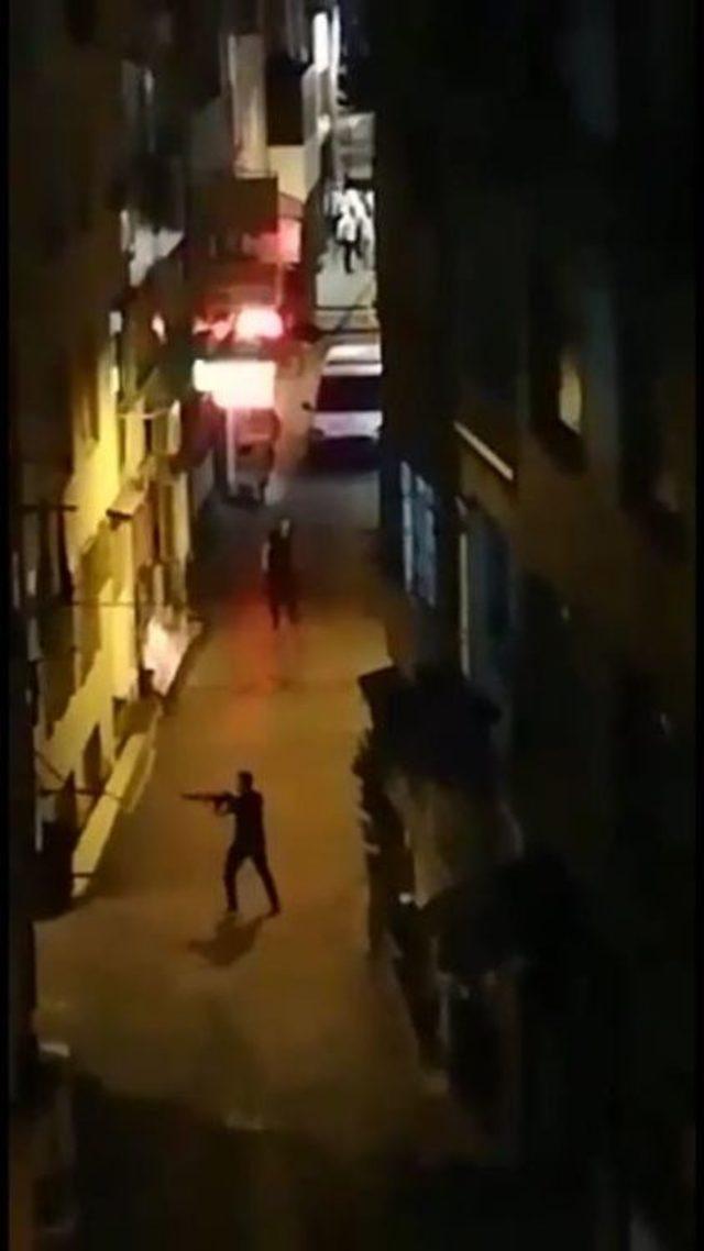 Fatih&rsquo;te 1 Kişinin Hayatını Kaybettiği Dehşet Dolu Anlar Kamerada 1