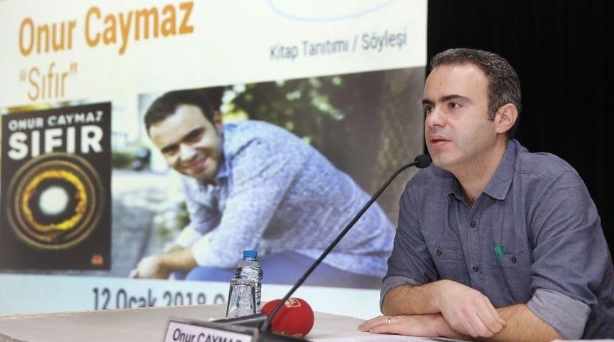 Onur Caymaz Konak’ya Okuyucularıyla Buluştu