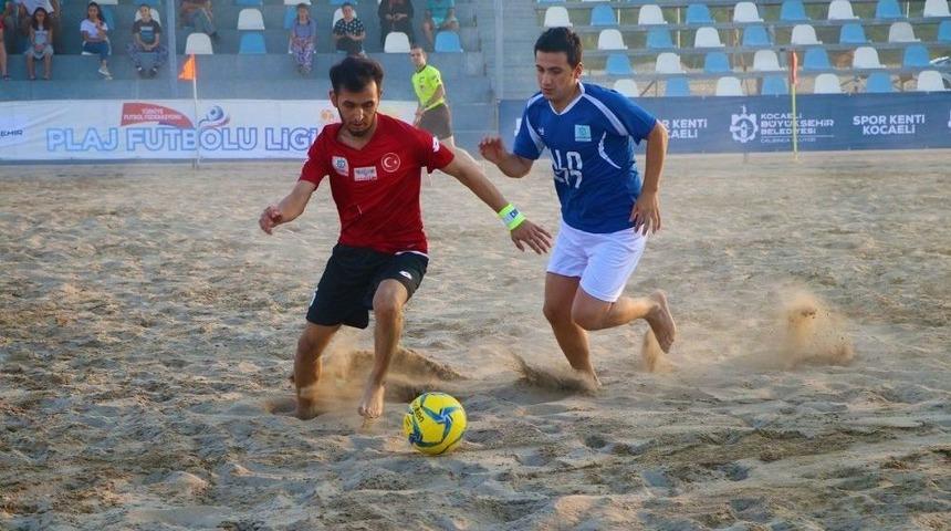Plaj Futbolu Ligi&rsquo;nde Bol Goll&uuml; A&ccedil;ılış