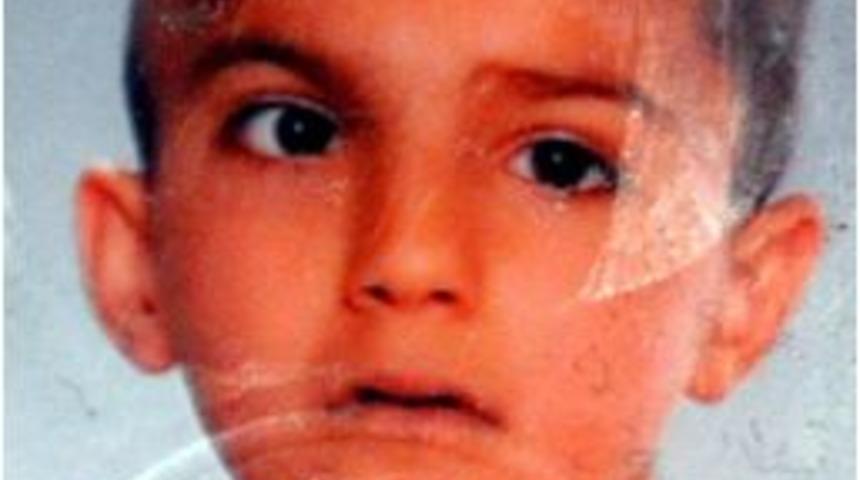 Kalp hastası seyithan arkadaşlarıyla oynarken &ouml;ld&uuml;