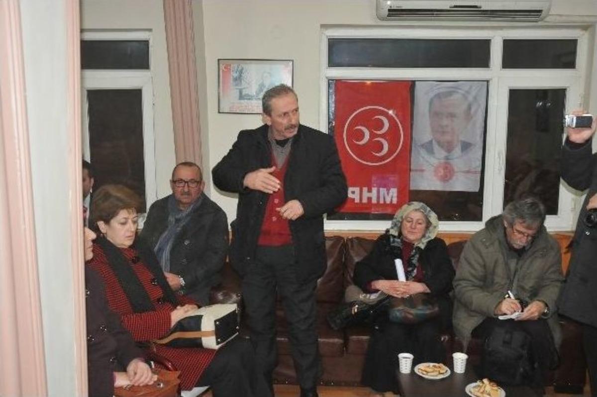 Ak&ccedil;akoca&rsquo;da Mhp&rsquo;nin Yeni Ve Eski Y&ouml;neticileri İstişare Toplantısında Buluştu