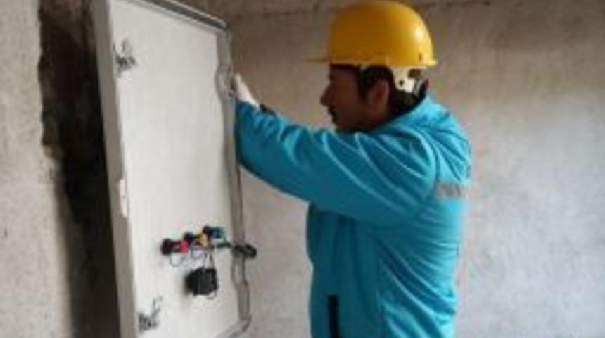 Maski, Selendi&rsquo;nin 5 Mahallesindeki Elektrik Panolarını Yeniledi