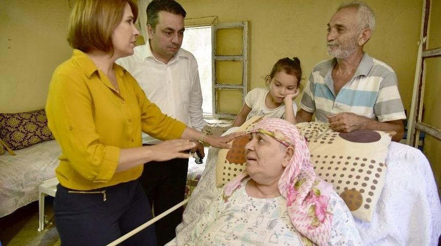 Yatalak Hastalara &Uuml;cretsiz Ortopedik Yatak Ve Karyola