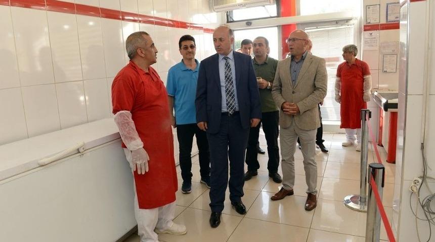 Vali Azizoğlu, Et Ve S&uuml;t Kurumu Mağazalarını Gezdi