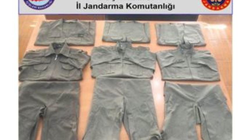 Arazi Taramasında Ter&ouml;rist Kıyafeti Ele Ge&ccedil;irildi