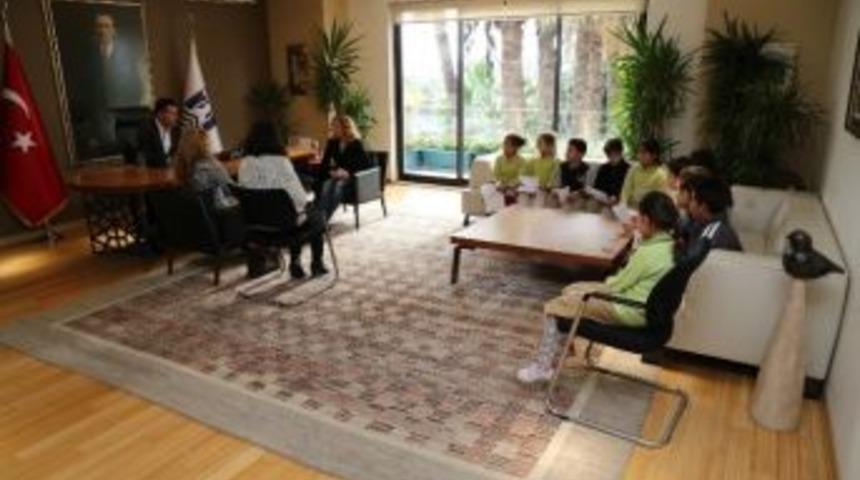 Başkan Kocadon, Miniklerin Sorularını Yanıtladı