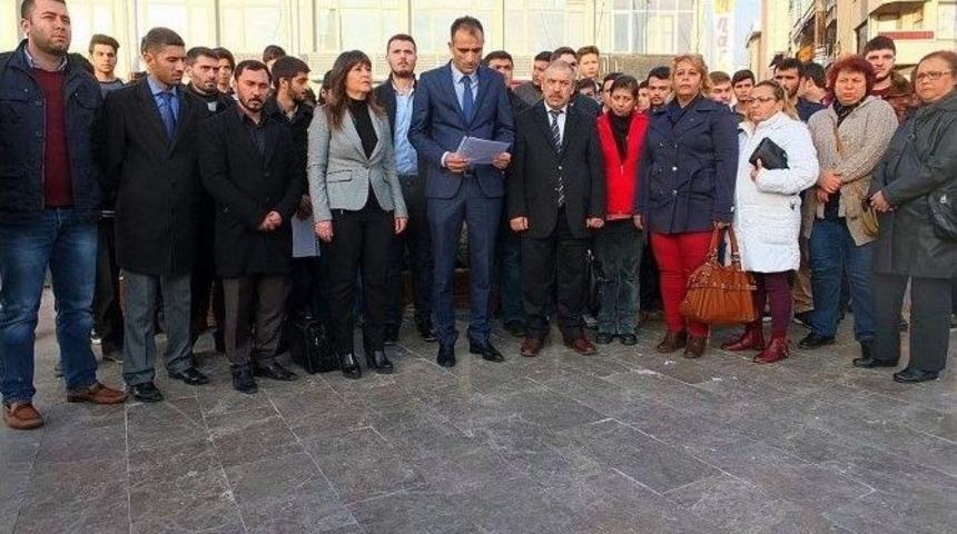 Aydın&rsquo;da Uygur T&uuml;rkleri İ&ccedil;in Başlatılan İmza Kampanyası Sona Erdi