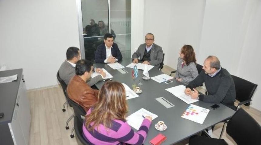 Başkan T&uuml;t&uuml;nc&uuml; Teamder&rsquo;i Ziyaret Etti