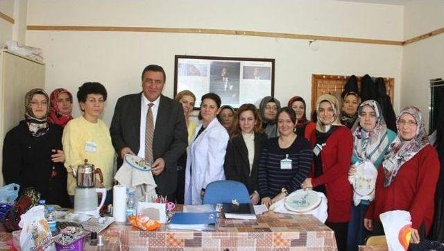 Atalar Kurs Merkezi&rsquo;nde Kadınlara Meslek Kursu 1