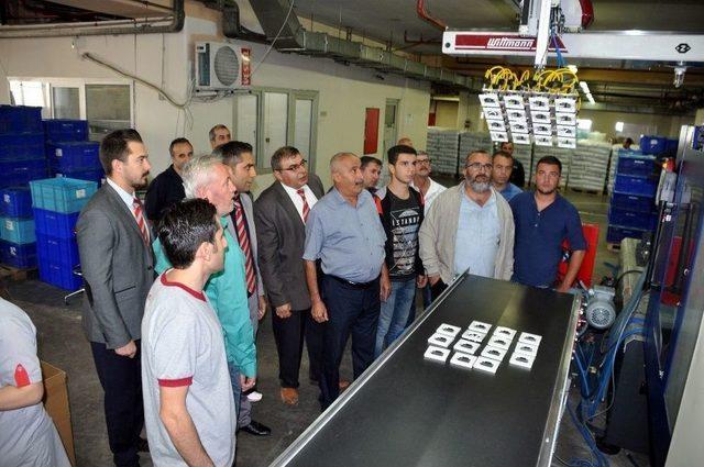 Nazillili Elektrikçilerden İstanbul Light Fuarı Çıkarması