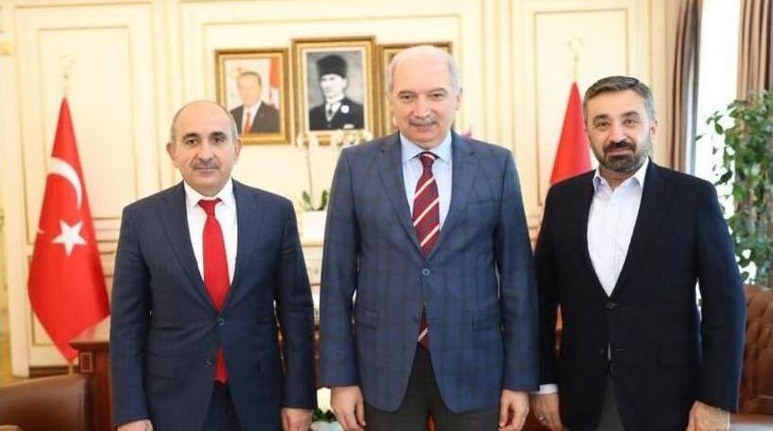 Başkan Kara B&uuml;y&uuml;kşehir Belediye Başkanı Uysal İle Bir Araya Geldi