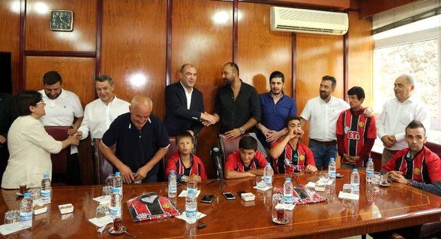 Eso Yönetiminden Eskişehirspor İçin En Anlamlı Destek