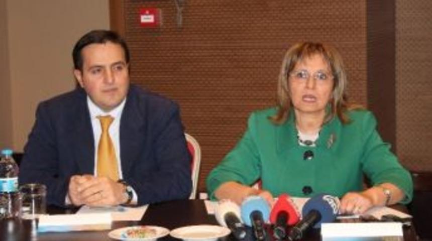 1 Aralık D&uuml;nya Aıds G&uuml;n&uuml;