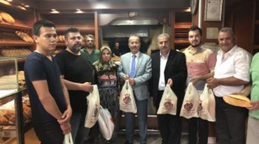 Bahçeli’nin ’askıda Ekmek’ Kampanyasına Afyonkarahisar’dan Destek