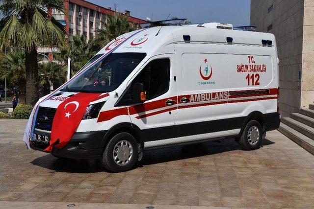 Hayırsever İş Adamından Ambulans Bağışı