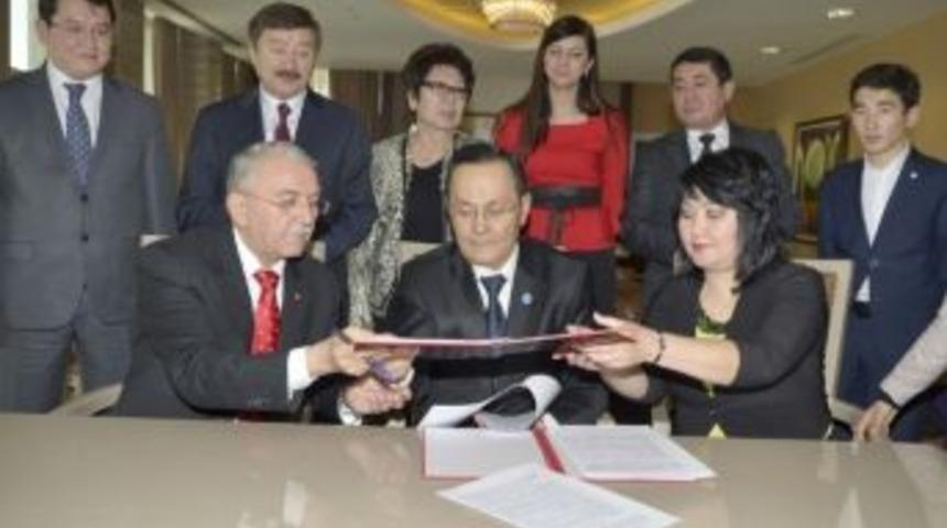 Karagandi Teknik &Uuml;niversitesi İle Esog&uuml; Arasında İşbirliği Protokol&uuml; İmzalandı