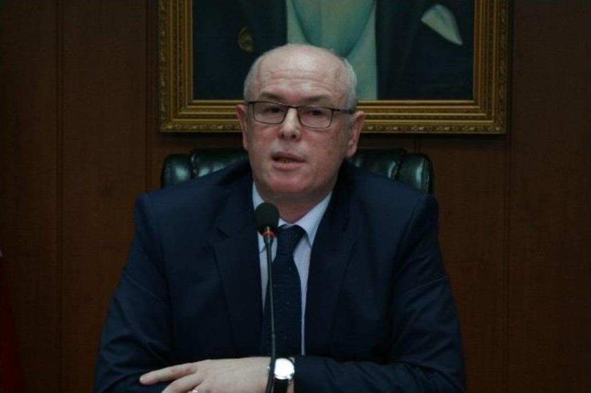 Kahraman Temizlik İş&ccedil;isine &Ouml;d&uuml;l Yağıyor