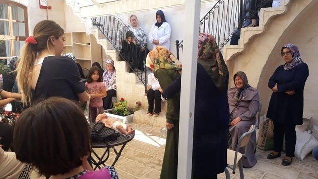 &ldquo;ev Kadınlarına İlk Yardım&rdquo; Eğitimi 1