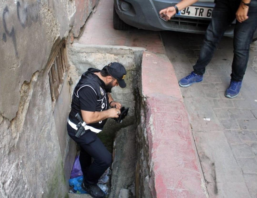 Nefes Kesen Narkotik Operasyonunda "torbacı T&uuml;neli" Bulundu