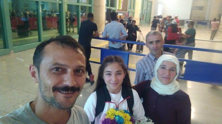 Avrupa 2.&rsquo;si T&uuml;lay İlhan Karşılandı