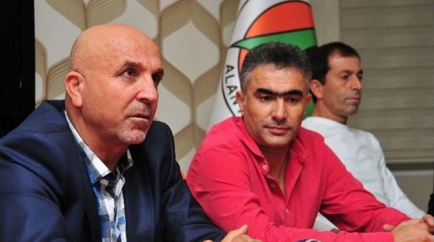 Alanyaspor&rsquo;da Şok İstifa