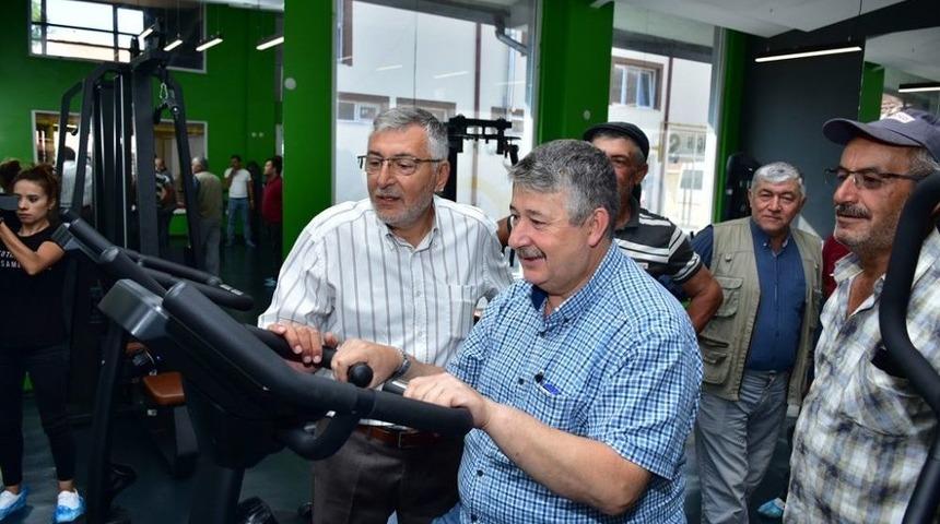 İn&ouml;n&uuml; Spor Ve Sosyal Yaşam Merkezi Hizmet Vermeye Başladı