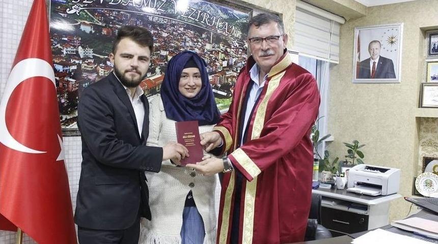 Başkan Duymuş, 2018 Yılının İlk Nikahını Kıydı