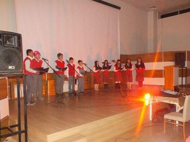 &Ouml;ğrencilerden M&uuml;zik Dinletisi 3