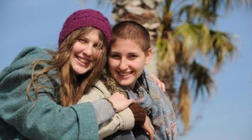 Sanatçı derneğine biber gazlı tahliye (2)