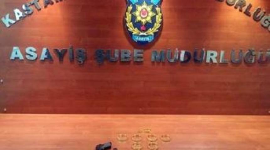 Kastamonu&rsquo;da Kuyumcuyu Dolandıran Zanlı Yakalandı
