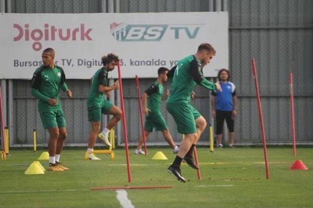 Bursaspor'da Batalla'nın Tedavisi Sürüyor