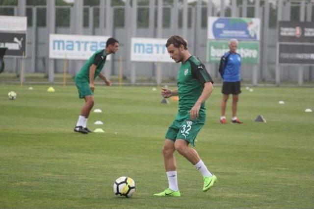 Bursaspor'da Batalla'nın Tedavisi Sürüyor