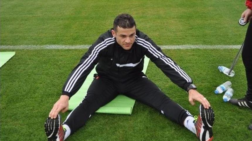 Bobo Takımdan Ayrı &Ccedil;alışıyor