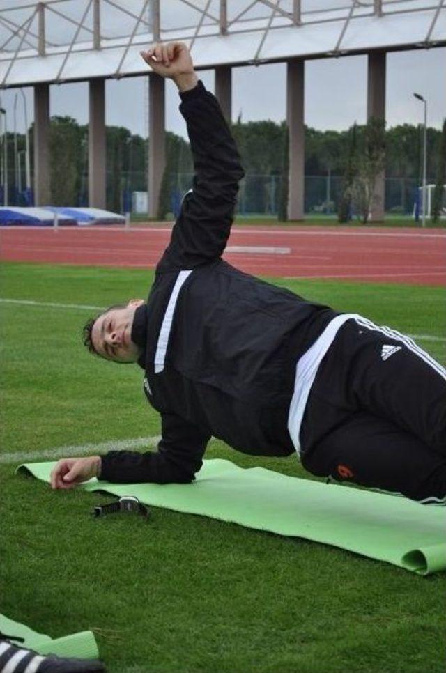 Bobo Takımdan Ayrı Çalışıyor 1