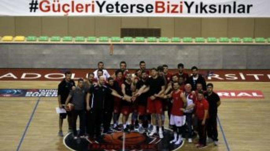Eskişehir Basket Yöneticilerine Ceza Yağdı