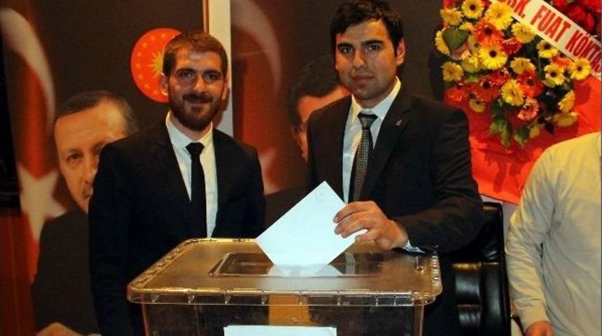 Ak Parti Ala&ccedil;am Gen&ccedil;lik Kolları Başkanı Samet Atasoy Oldu