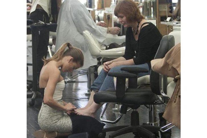 Makyajsız haliyle korkuttu! G2