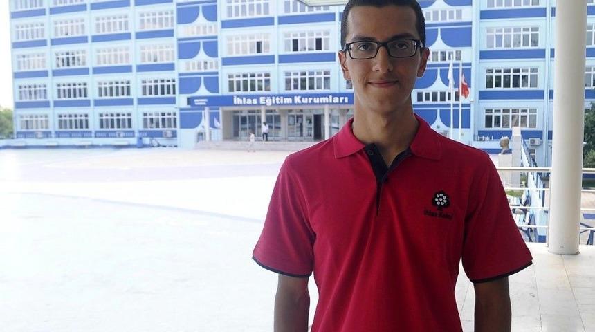 İhlas Koleji’nin Gururu Yks Birincisi Mustafa Emir Gazioğlu Hedefini Açıkladı