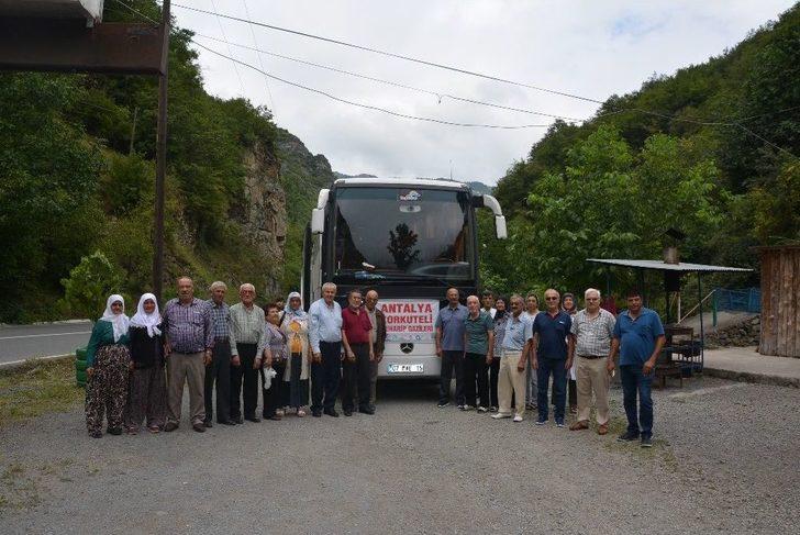 Gaziler, Doğu Karadeniz’i Gezdi G4