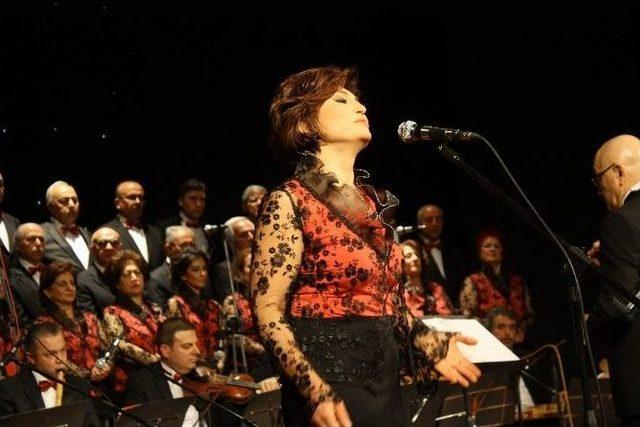 Gaziantep’te Yılın İlk Konserini Büyükşehir Belediyesi Düzenledi