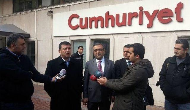 Chp’li Vekillerden Cumhuriyet Gazetesi’ne Ziyaret