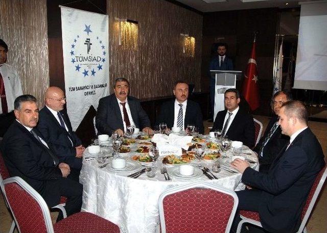 T&uuml;msiad&rsquo;ın Liderlik Ve Vizyon Geliştirme Programı 1