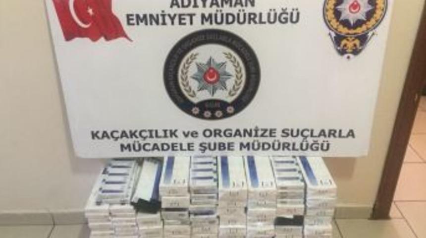 Durdurulan Otomobilden Ka&ccedil;ak Sigara Ele Ge&ccedil;irildi