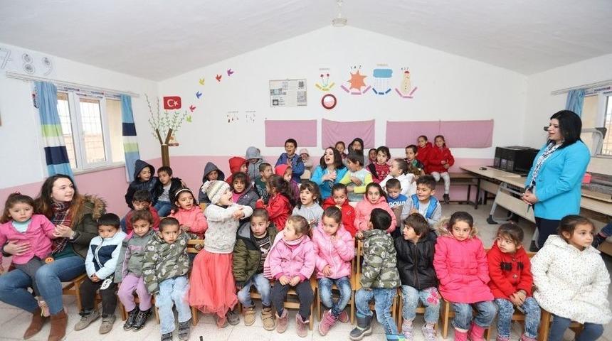 Mardinli &Ccedil;ocukların Tiyatro Sevinci