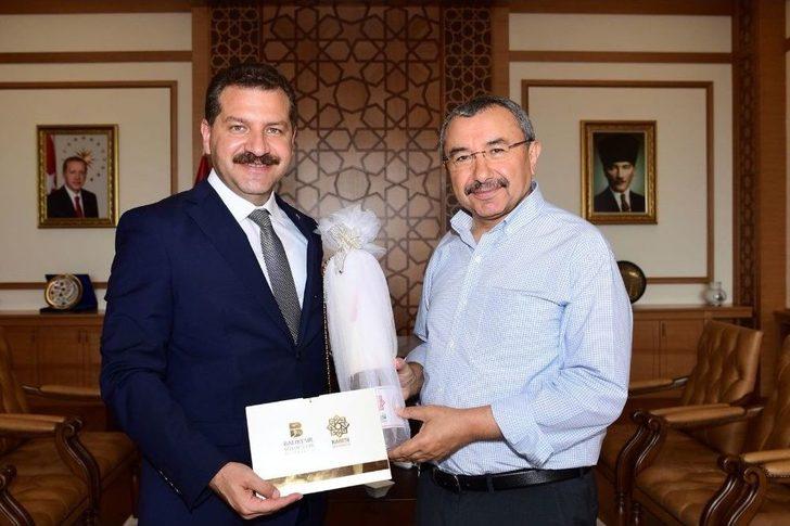 Başkan Yılmaz, Kurtdere Güreşleri İçin Bursa Ve İstanbul’da G4