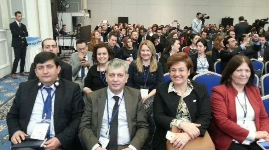 Nil&uuml;fer&rsquo;den &ldquo;iş Ve Meslek Danışmanlığı Kongresi&rdquo;ne &Ccedil;ıkarma