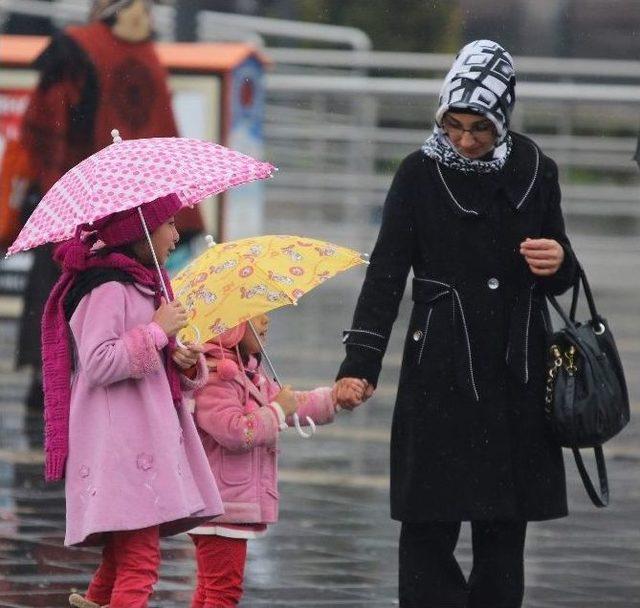 Kayseri’de Yağmur Perşembe Gününe Kadar Sürecek