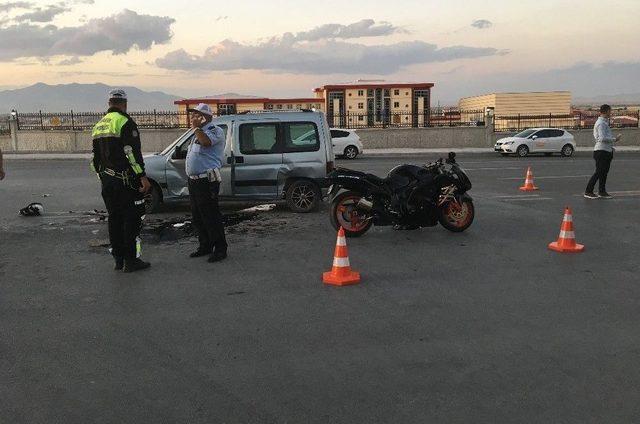 Karaman’da Trafik Kazası: 2 Ölü