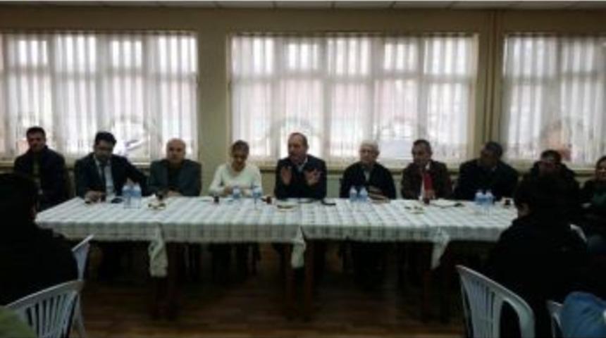 Başkan Uzun &Ccedil;alışmalar Hakkında Bilgi Verdi