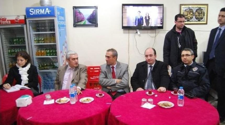 Malkara Kaymakamı Mahmut Halal, Vatandaşın Derdini Dinledi